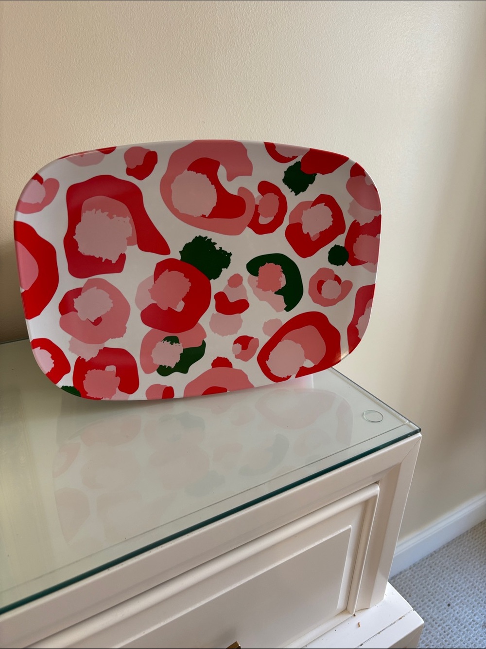 Jaye’s Studio Shatterproof Peppermint Spot Cheetah Platter